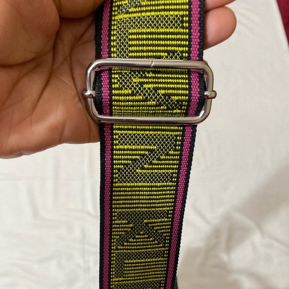 NWT Calvin Klein Millie Cross Body Tote- Bag Size OS (Color Black). - Picture 6 of 8